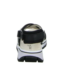 CAPRICE Sportliche Sandalette bis 30mm Sohlenhöhe