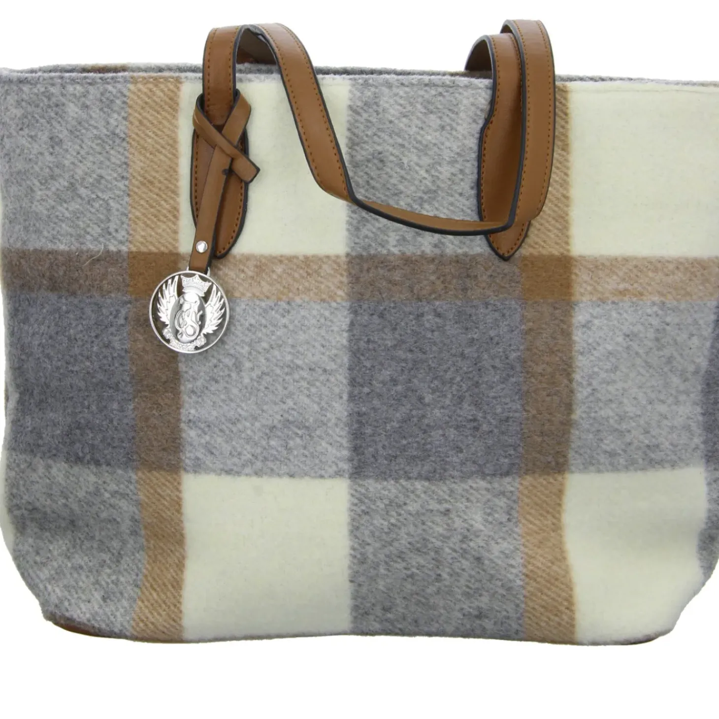 Jewels of Style Shopper