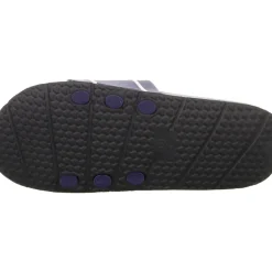 Sneakers Badelatsche